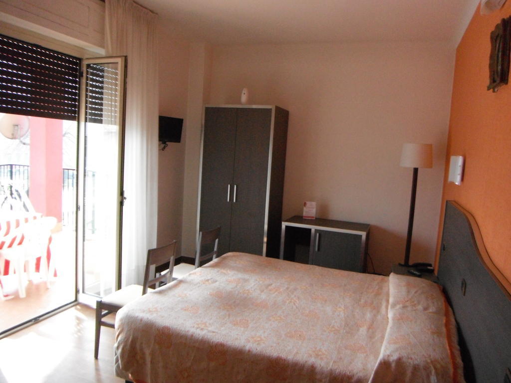 Hotel Renato Sesto San Giovanni Luaran gambar