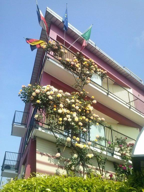 Hotel Renato Sesto San Giovanni Luaran gambar