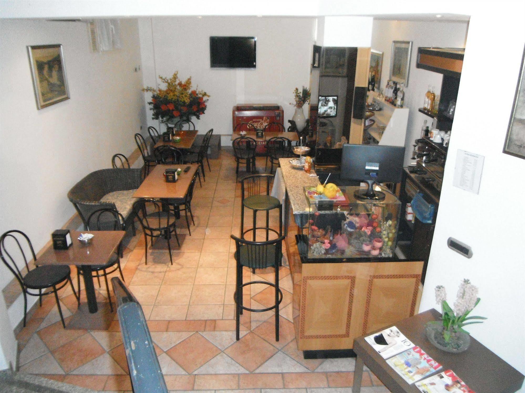 Hotel Renato Sesto San Giovanni Luaran gambar